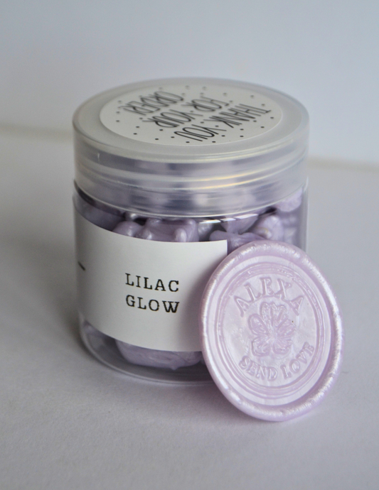 Lilac Glow Wax Sealing Beads (Gummy Bear Shape)